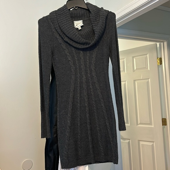 Sweater dress - Picture 1 of 3